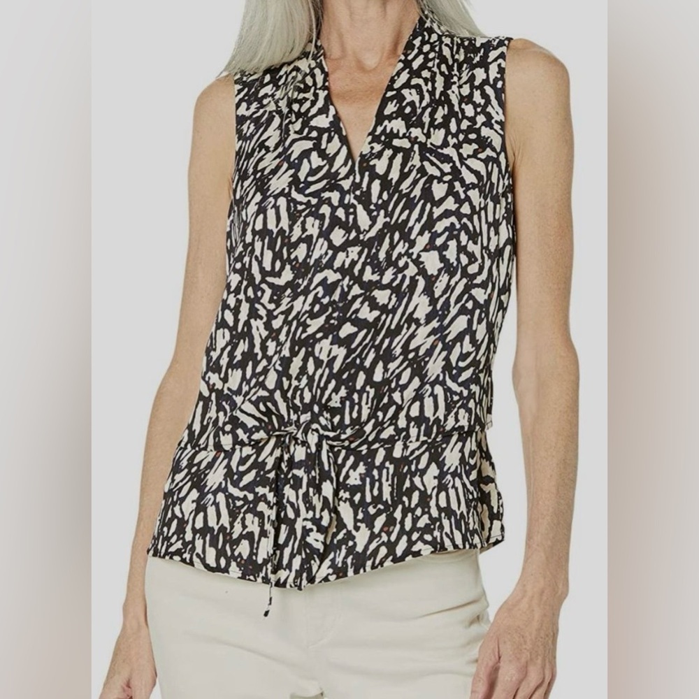 NIC+ZOE Sleeveless Abstract Print Blouse Size M Black Multi Tiered Hem NWT
